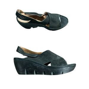 Clarks Reedly Black Criss Cross Nubuck Wedge Sandal Women's Size 7